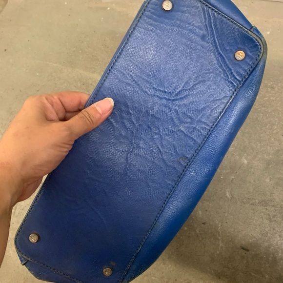 Tory Burch blue leather robinson - Picture 8 of 10